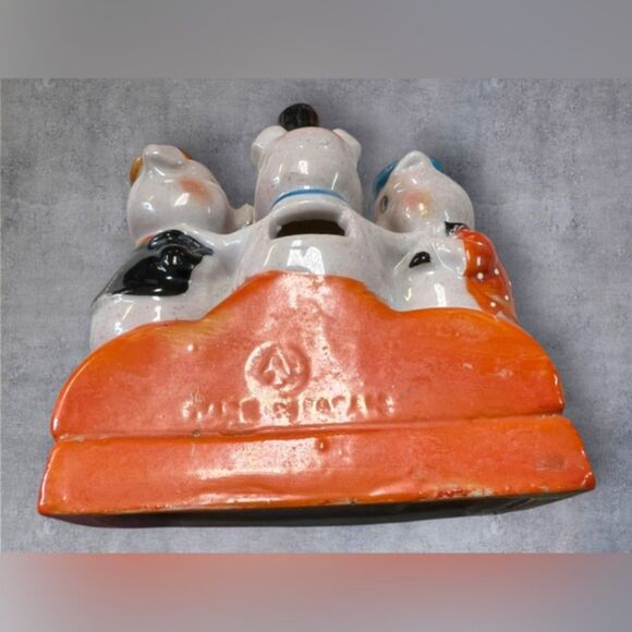 Vintage Gold Castle Japan Bisque Three Little Pigs Toothbrush Holder Figurine - Picture 5 of 6